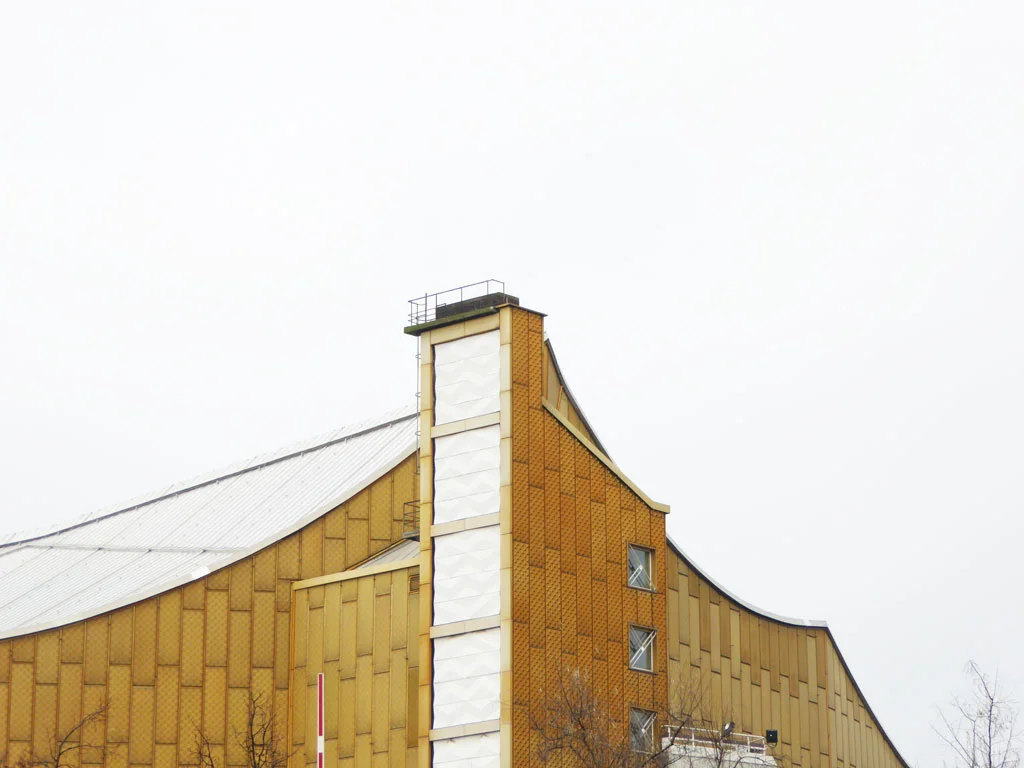 Freedom or Order? A theory around the philarmonic of Hans Scharoun 