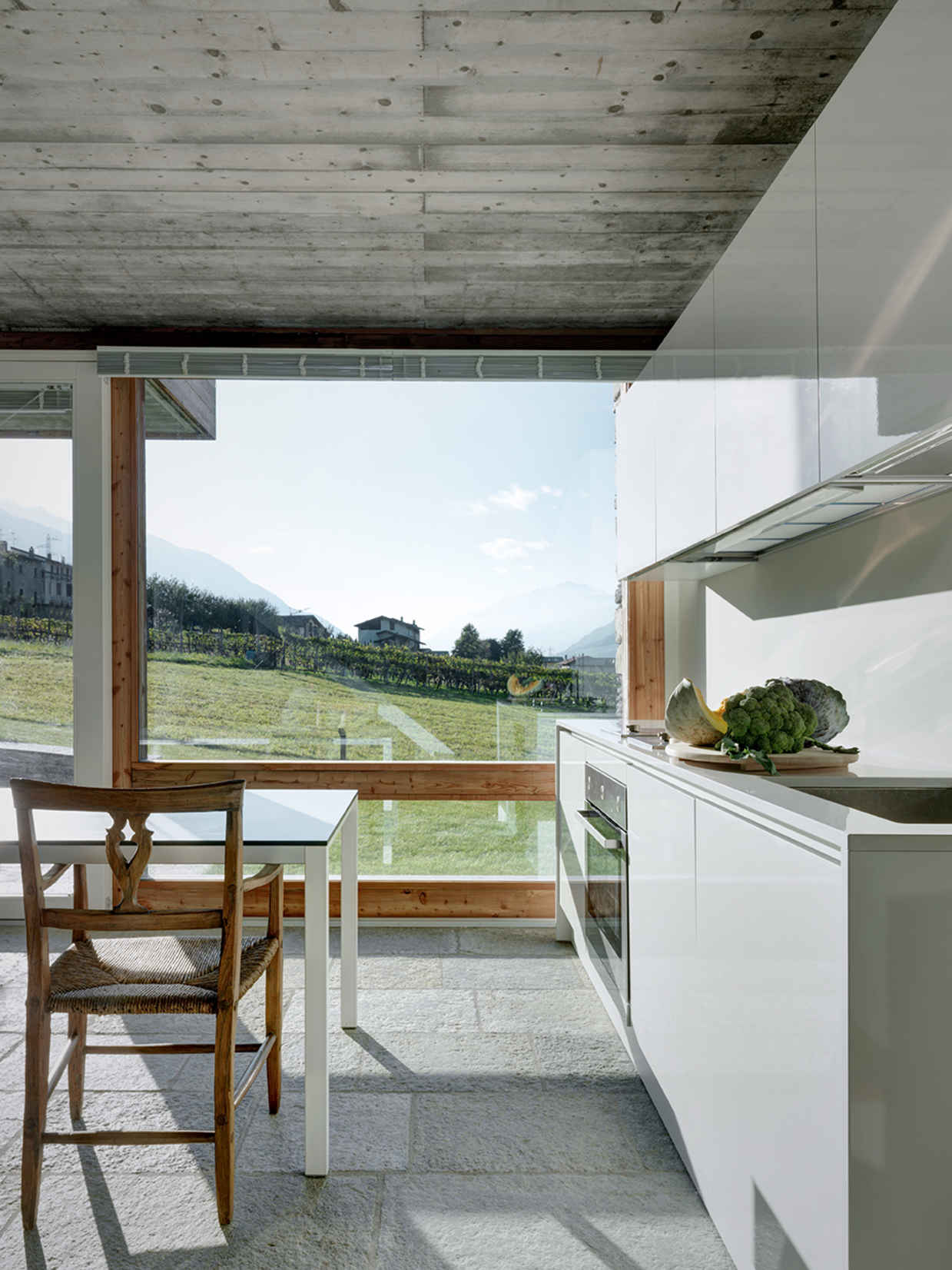 An insanely beautiful bedroom "inside" the Alps in Italy | Archiobjects