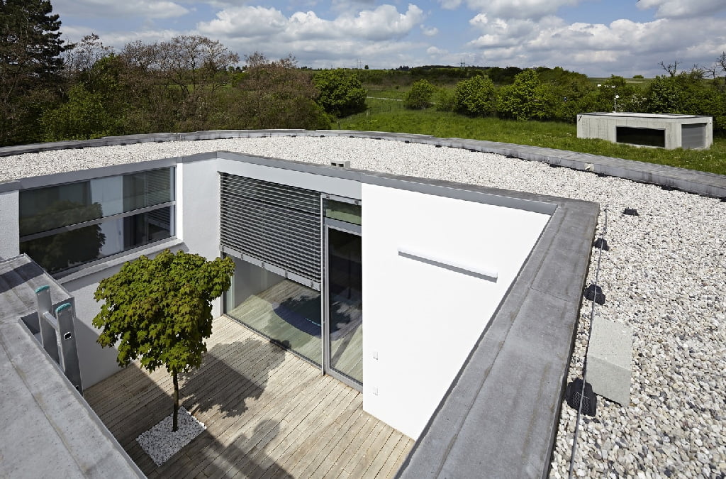 caraa zero energy house