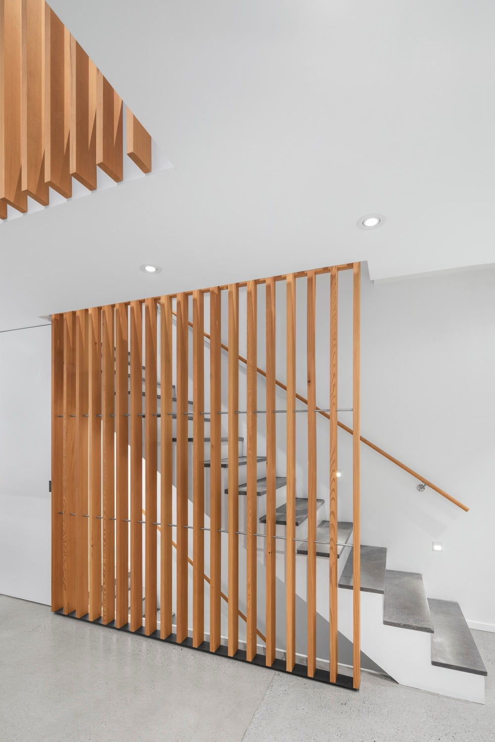 A unique Atrium Townhome by RobitailleCurtis | Archiobjects