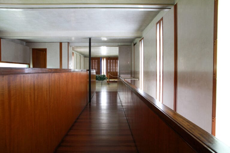 Negozio Olivetti in Venice, Carlo Scarpa | Archiobjects