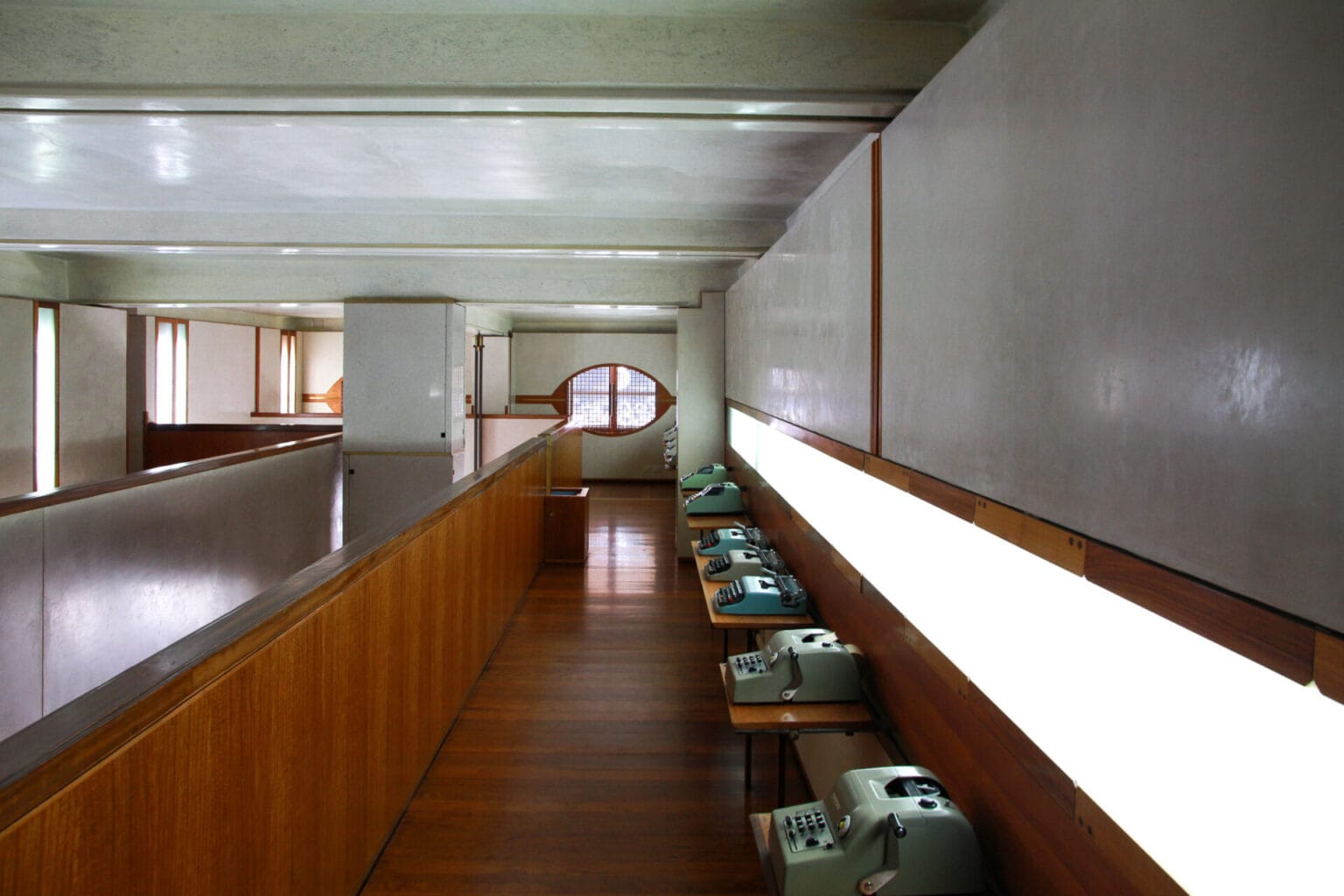 Negozio Olivetti in Venice, Carlo Scarpa | Archiobjects