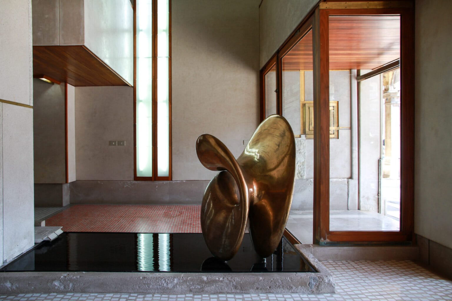 Negozio Olivetti in Venice, Carlo Scarpa | Archiobjects